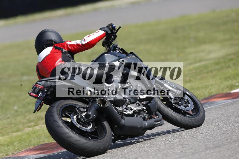 /45 10.08.2025 Plüss Moto Sport ADR/Einsteiger/274